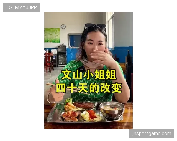 费钰婷训练完随手晒的餐盘，这自律程度我直接看傻了